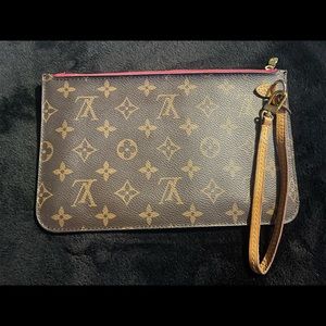 Louis Vuitton GM neverfull pouch